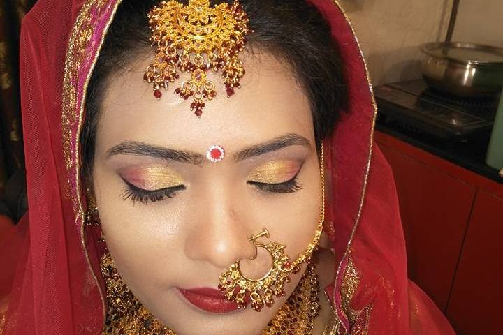 Bridal makeup