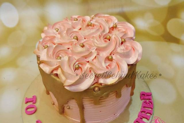 Pretty in Pink: Secret Recipe's Strawberry Rose cake presents a love story  in every bite. - Munch Malaysia