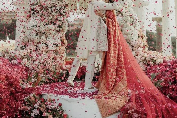 Couple entry