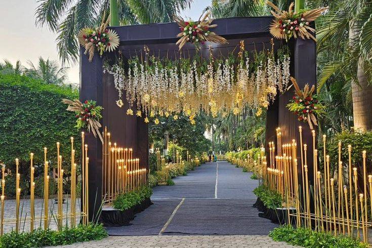 Entrance decor