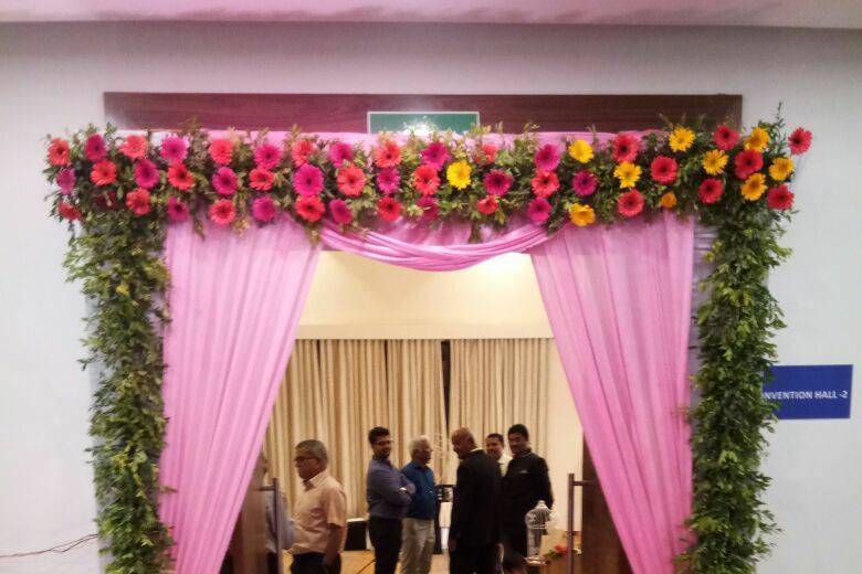 Entrance decor