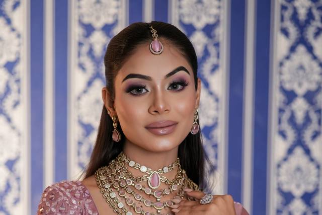 Party makeup
