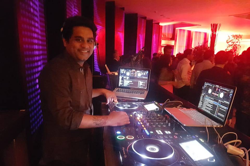 DJ Om