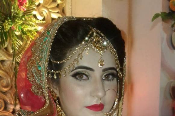 Bridal makeup