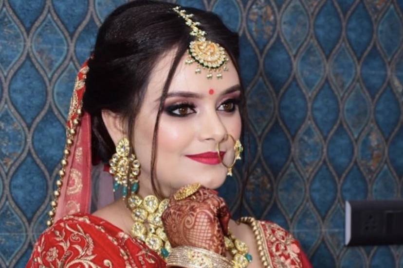 Bridal makeup