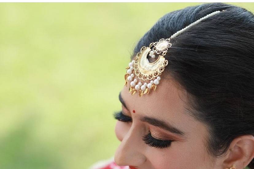 Bridal makeup