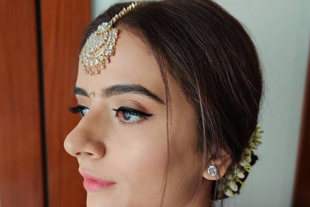 Bridal makeup