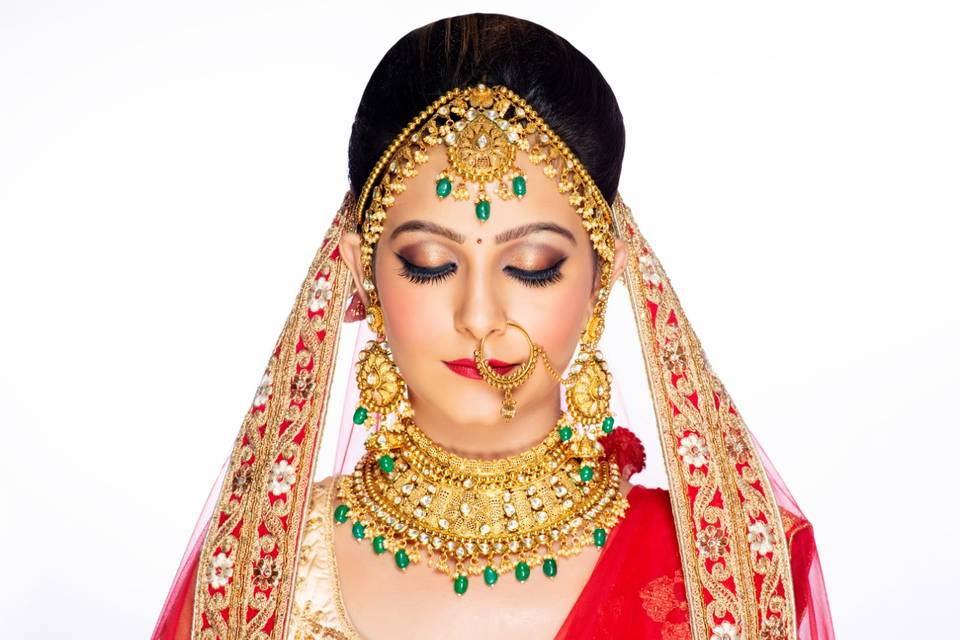 Bridal makeup