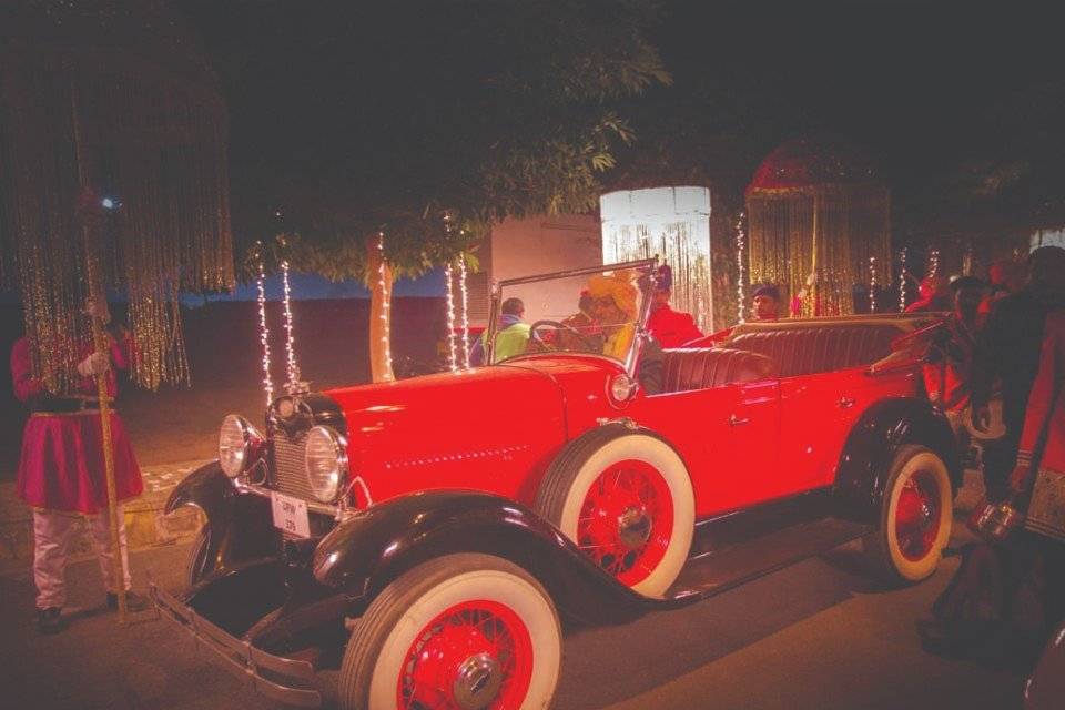 Wow Red Vintage Car