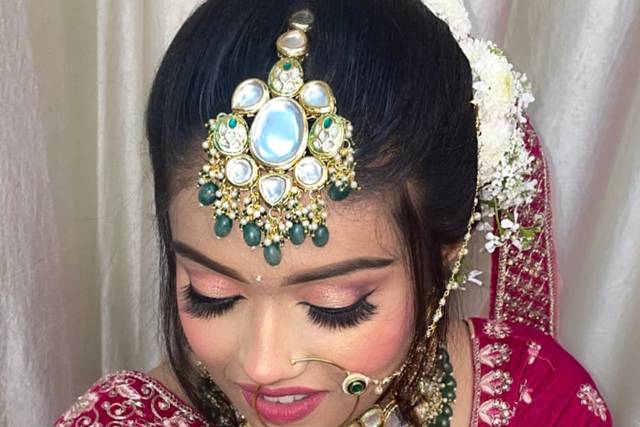 Party makeup