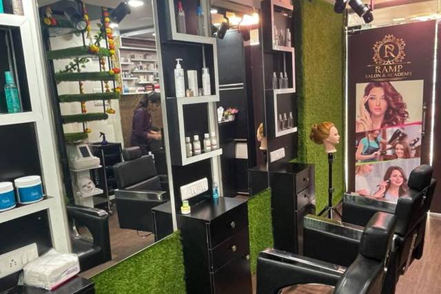 Salon