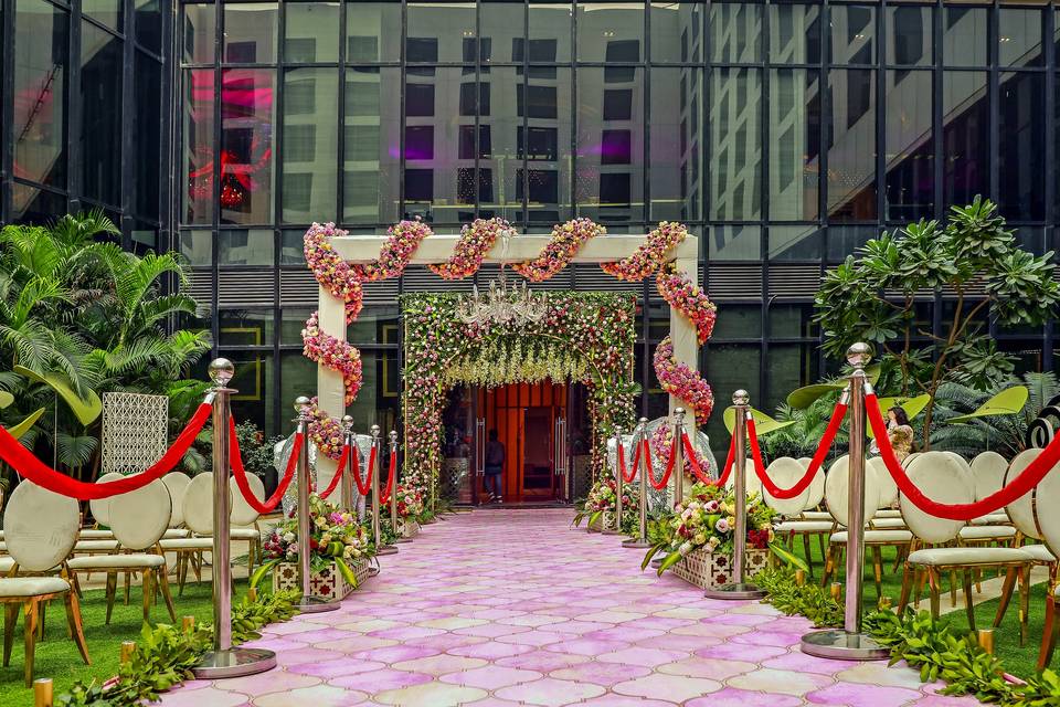 Entrance Decor