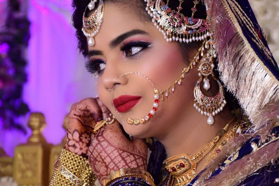 Celebrity Makeup Artist Shahnawaz Husain