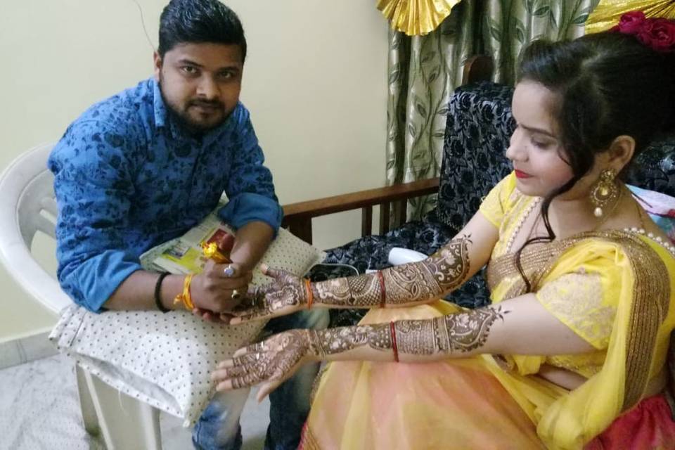 Anshu Bridal Mehndi Artist