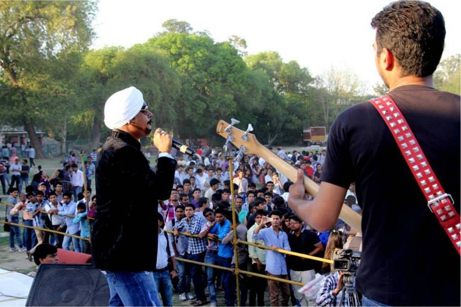 Shaad Band, Rajouri Garden