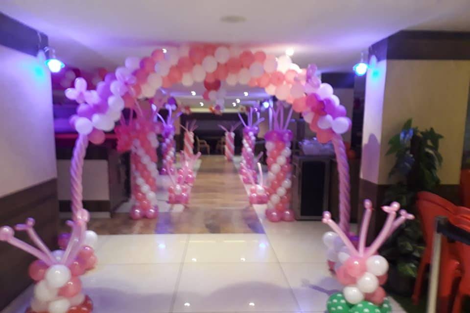 Balloon decor