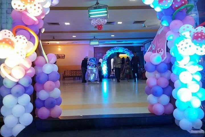 Balloon decor