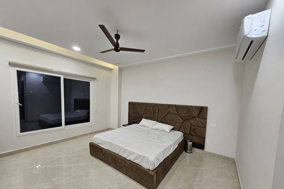 Accommodation