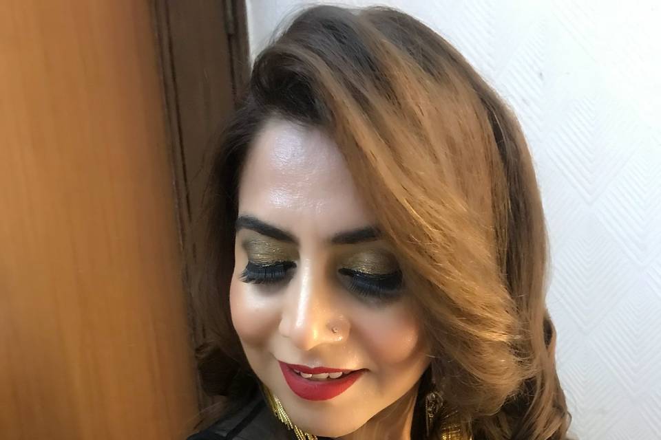 Wakeup & Makeup by Richa