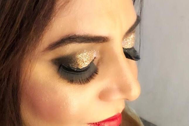 Wakeup & Makeup by Richa