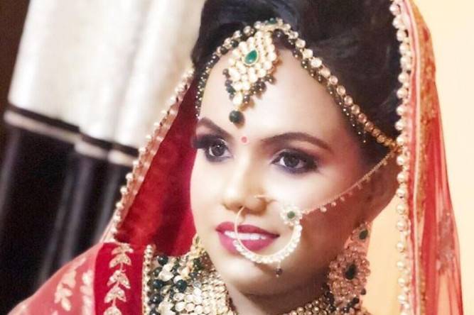 Bridal makeup