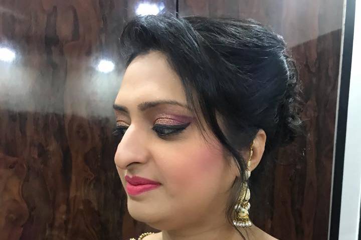 Wakeup & Makeup by Richa