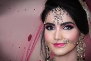 Sunflower Makeovers by Yogita, Delhi 1