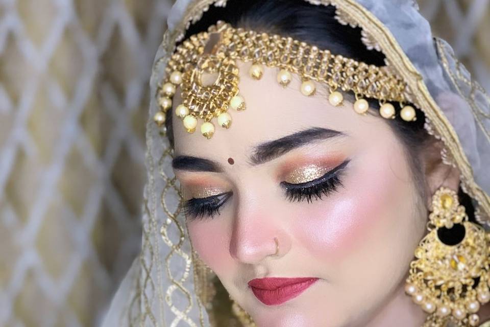 Bridal makeup