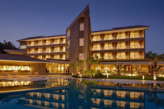 Kabir Banquets and Convention