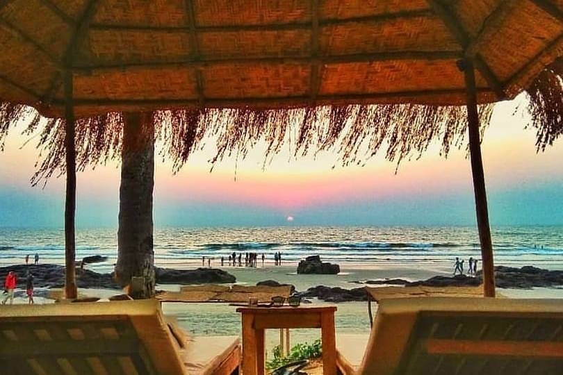 Por do Sol, Beach Lounge