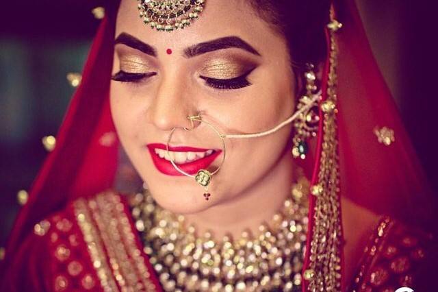 Jyotsna Singh Hair & Makeup Artist