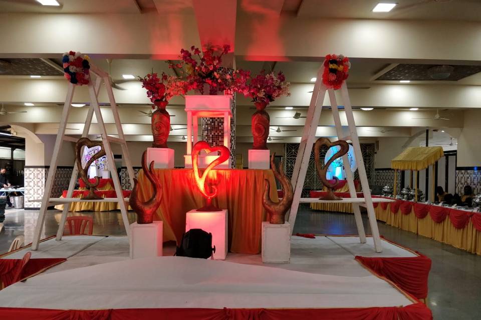 Saish Caterers And Decorators