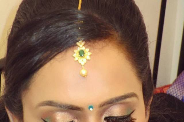 Bridal makeup