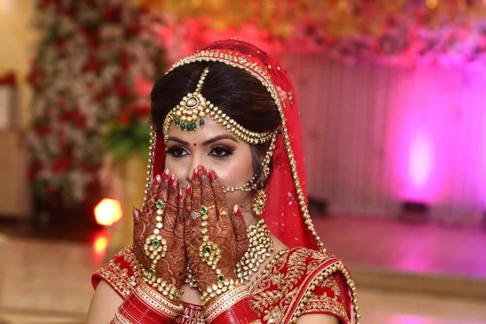 Bridal makeup