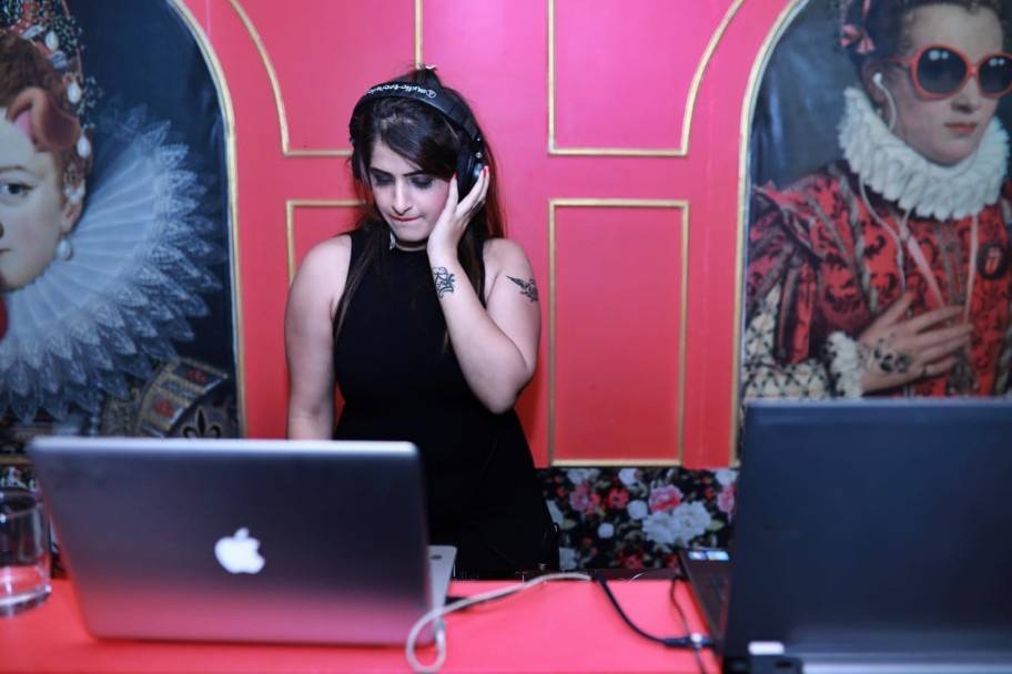 DJ Kaur