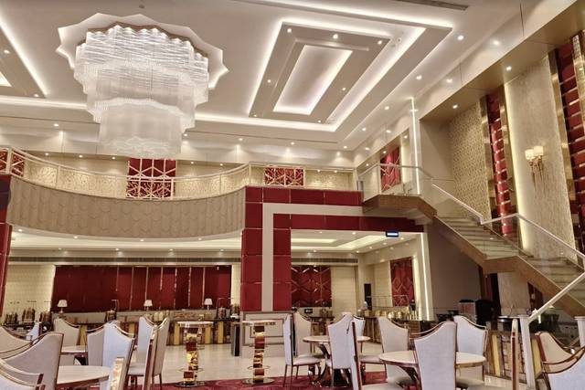 Banquet hall
