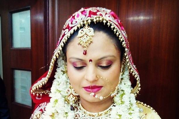 Bridal makeup