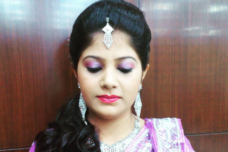 Engagement makeup