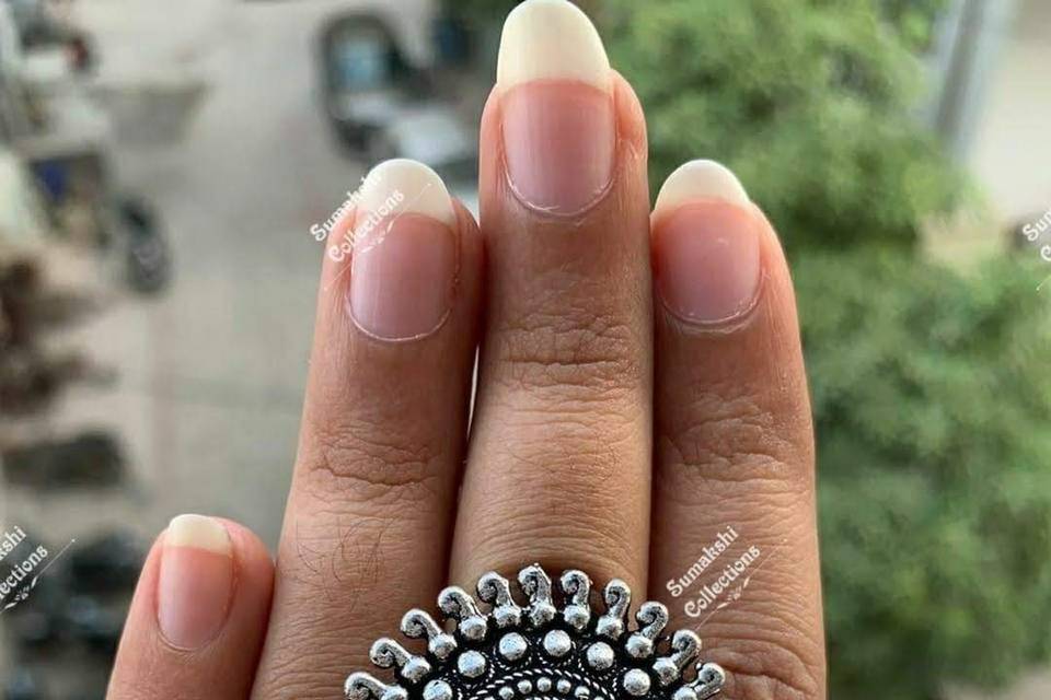 Unique Finger Ring