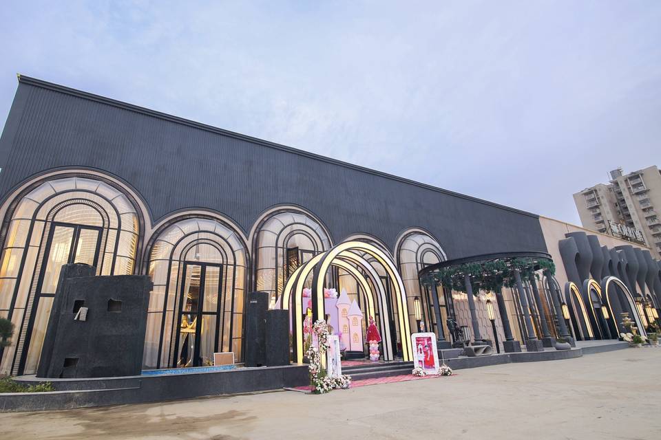 Event space