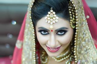 Palka Arora - Makeup Artist