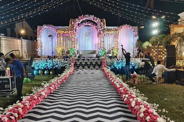 Emerald Lawn