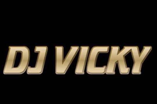 DJ VICKY NYC (@djvickynyc) • Instagram photos and videos