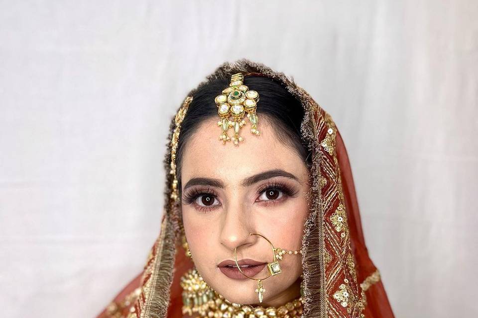 Bridal makeup