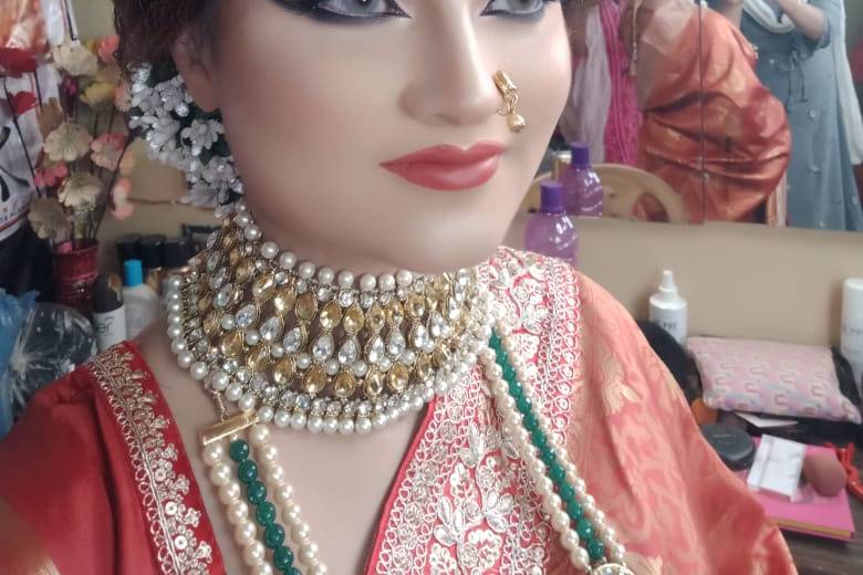 Urvashi Makeup Studio & Academy, Hooghly