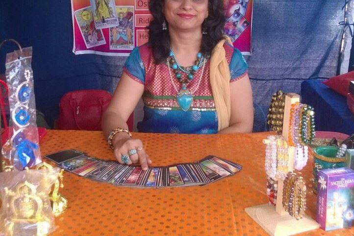 RG World of Astrologer & Tarot Rrachita