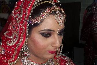 Savita Beauty Parlour