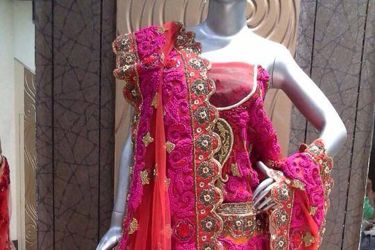 Laxmi Saree Center in Mhow,Indore - Best Saree Retailers in Indore -  Justdial