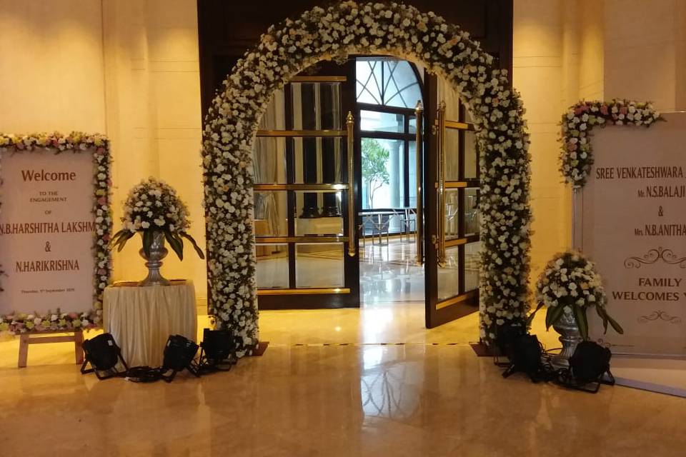 Entrance decor