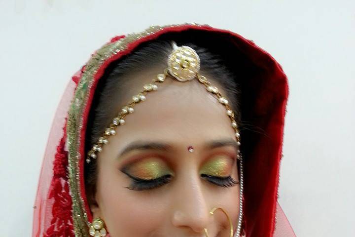 Bridal makeup